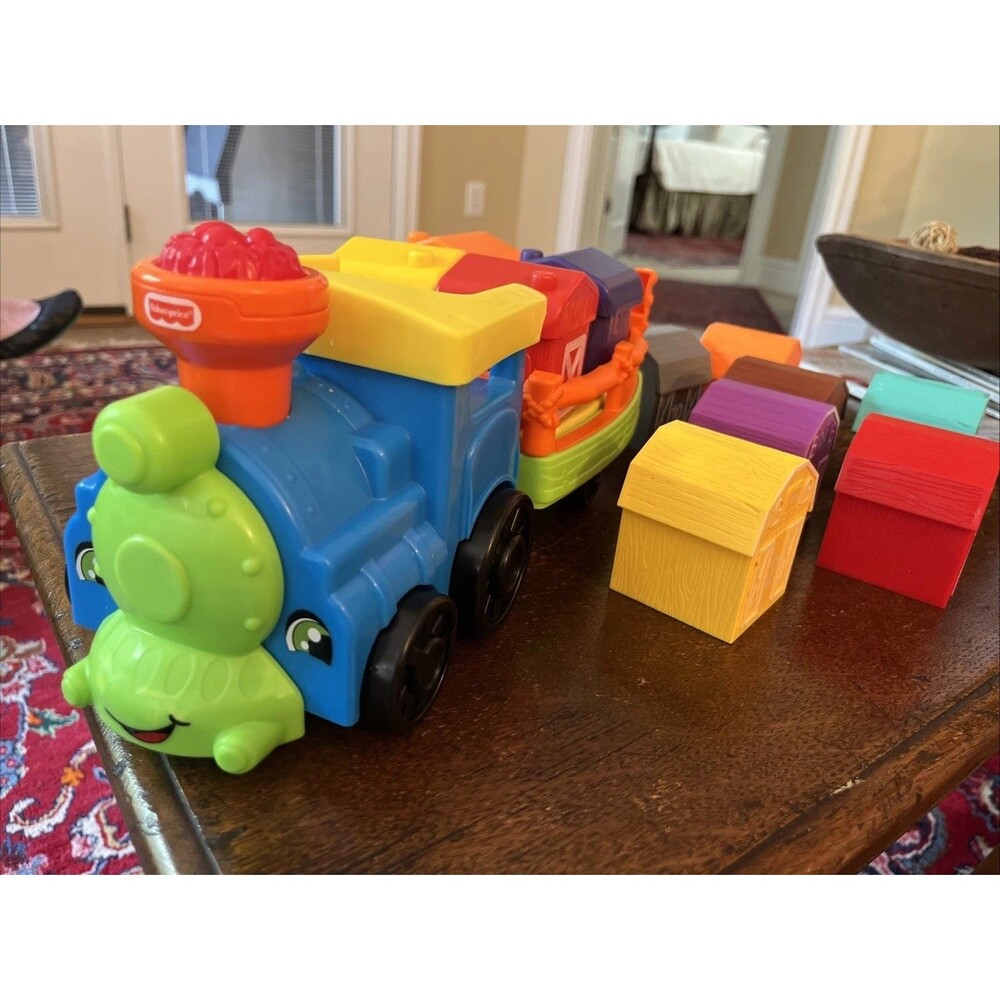 Fisher Price Colorful Train With Trailer With Stacking Hay Bales